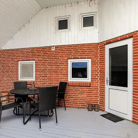 Four-bedroom Holiday In Hovden 4