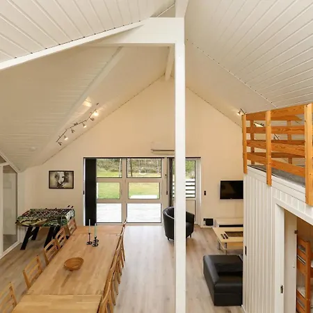 Four-bedroom Holiday In Hovden 4 Casa de Férias