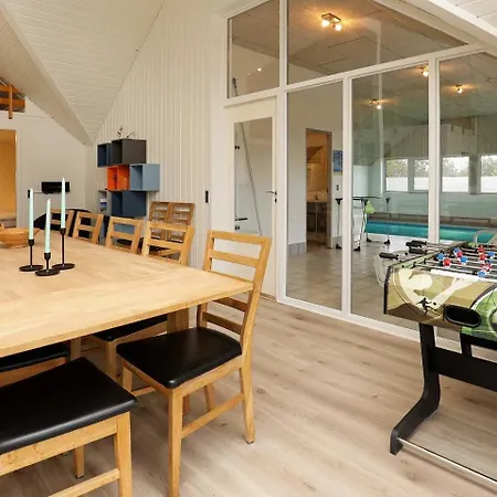 Casa de Férias Four-bedroom Holiday In Hovden 4